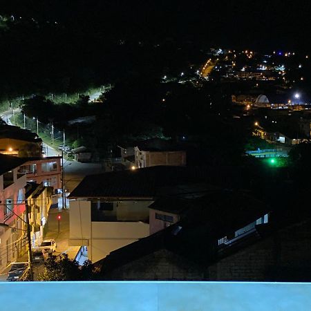 Hotel Wampushkar Zamora 外观 照片