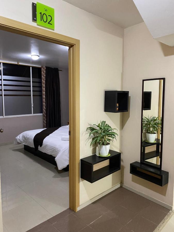 Hotel Wampushkar Zamora 外观 照片