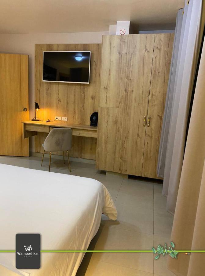 Hotel Wampushkar Zamora 外观 照片