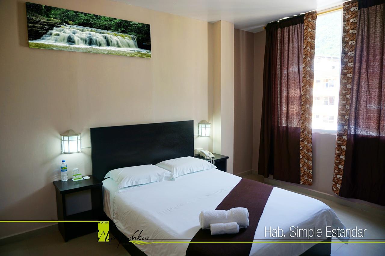 Hotel Wampushkar Zamora 外观 照片